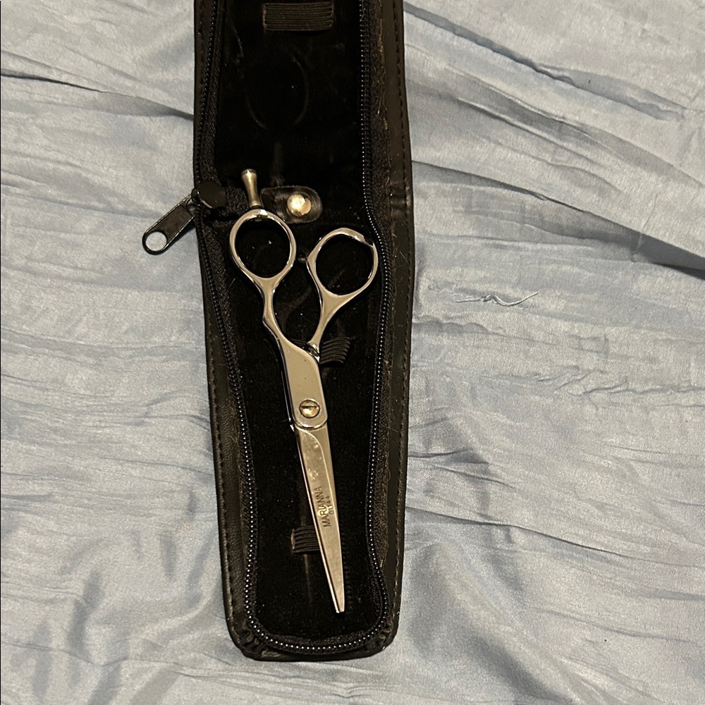 Mariana Silver Grooming Scissors with Black Case